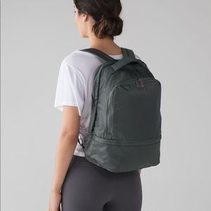 Lululemon adventure city backpack 17L